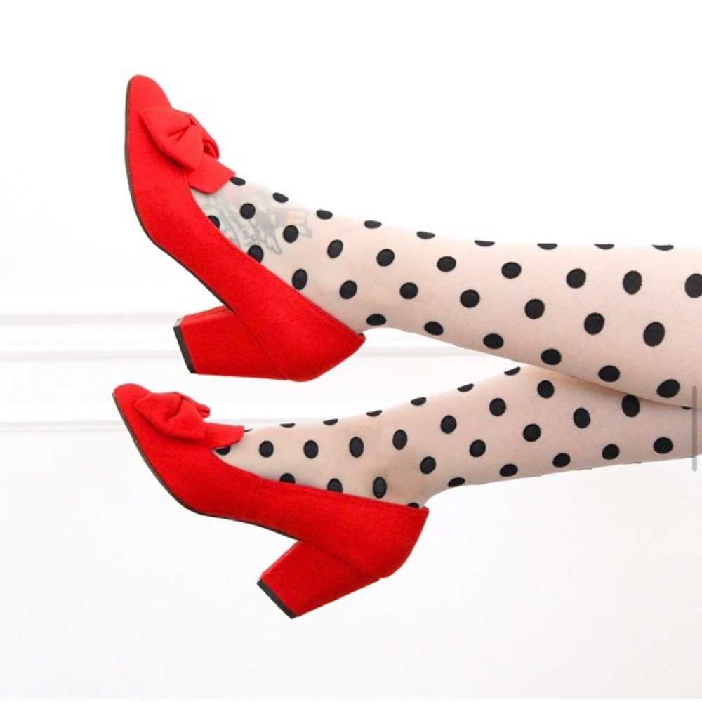 Wool Flannel Red Pumps with Bows by “But Another Innocent Tail”